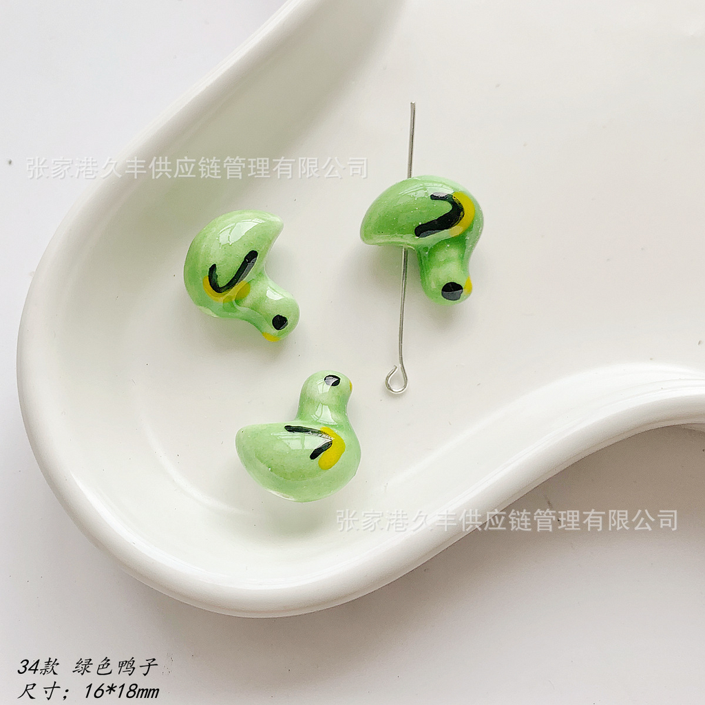011 Handmade DIY Bracelet: A Fashionable Stress-Relief Toy
