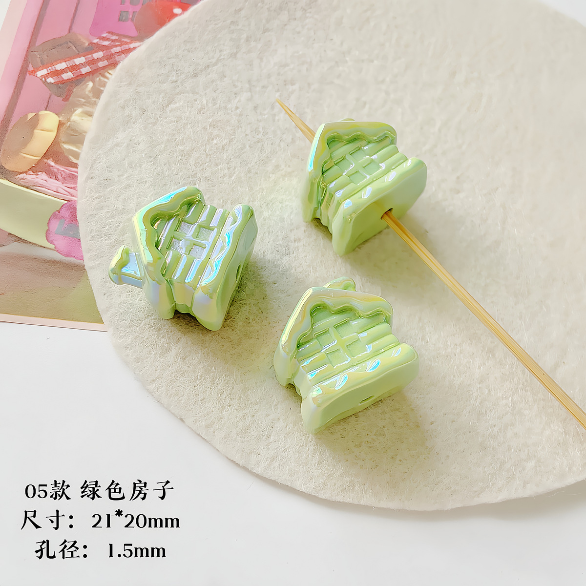 010 Handmade DIY Bracelet: A Fashionable Stress-Relief Toy